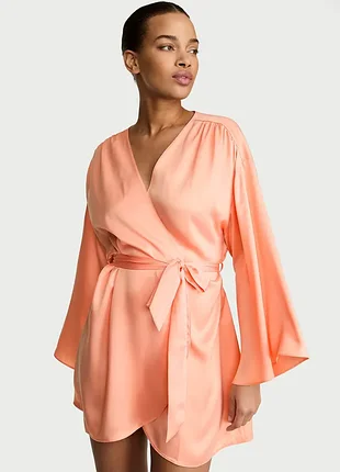 Сатиновий короткий халатик victoria's secret оригінал халат вікторія сікрет