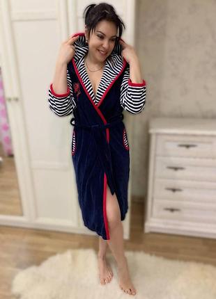 Женский велюровый халат на котоновой основе с капюшоном, рукав 3/4 2xl