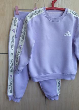 Костюм на флісі adidas на 5 років