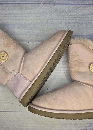 Сапоги угги ugg