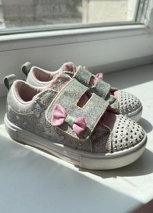 Кеди кросівки на дівчинку skechers 26 розмір