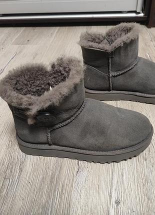 Чоботи ugg mini bailey button ii