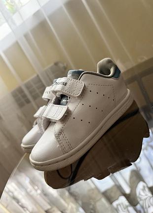 Кросовки adidas