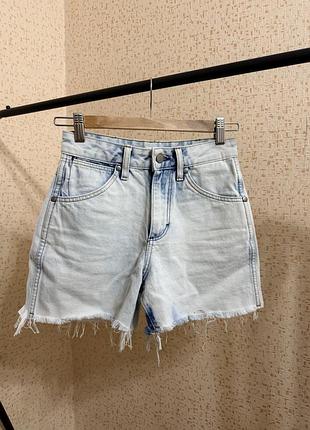 Жіночі шорти wrangler 24р