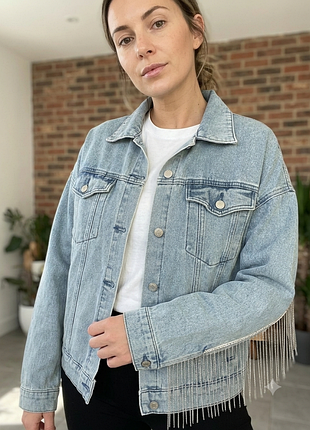 Джинсовая куртка/жакет boohoo с бахромой.