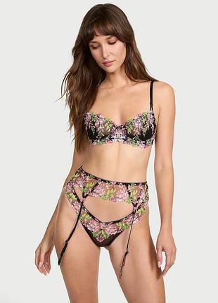 Пояс для чулок victoria's secret с вышивкой
