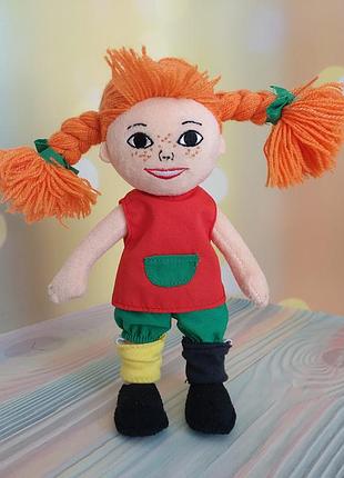 М'яка текстильна лялька пеппі довгапанчоха (pippi), створена за мотивами казок астрід ліндгрен