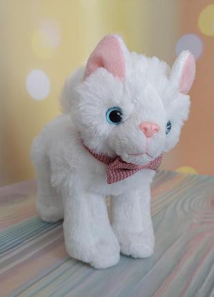 М'яка іграшка біле кошеня з колекції our generation (модель turkish angora kitten)