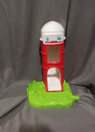 Игрушечный силос (зерносхолье) из детского игрового набора fisher-price little people caring for animals farm