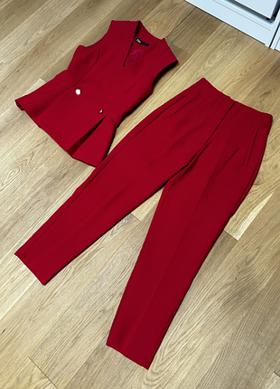 Брючний костюм zara