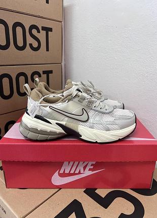 Кроссовки nike v2k runtekk orewood brown/найк рантек в2к коричневые 38 39 40 41 42 43