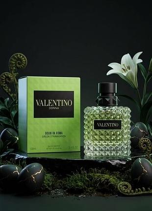 Valentino green stravaganza