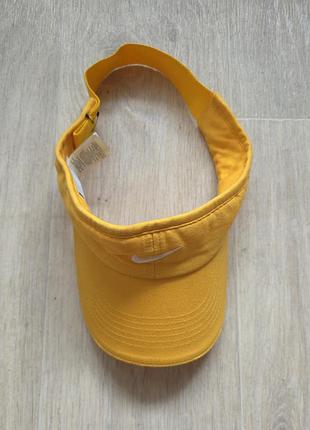 Nike бейсболка козырек