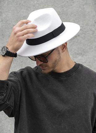 Чоловічий капелюх fedora з стрічкою white