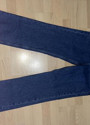Продам абсолютно нові жіночі джинси mango прямого крою.оригінал з усіма етикетками.