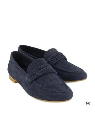 В новом состоянии кожаные натуральные туфли esprit