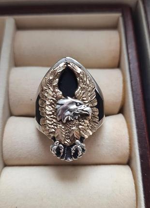 Масивний чоловічий перстень