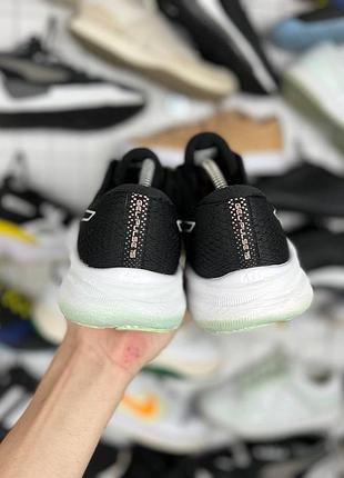 Кроссовки asics р(40) 5