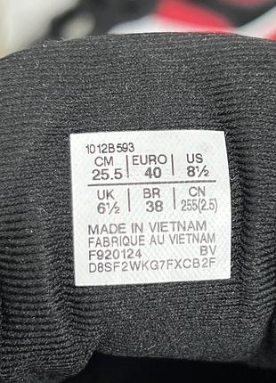 Кроссовки asics р(40) 4