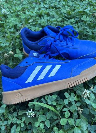 Кросівки adidas 37 розмір сині
