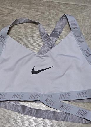 Топ спортивный nike p.m