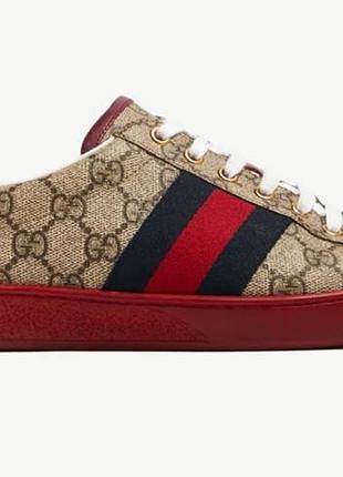 Шикарние кроссовки gucci киталия.