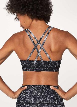 Lululemon athletica- energy-nulux-12р.-топ для спорту