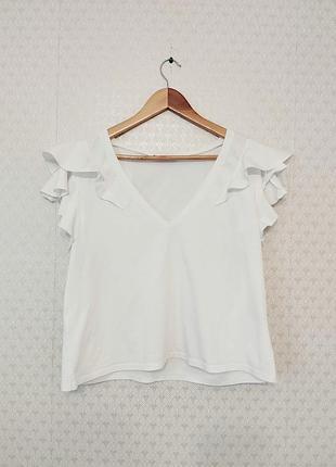 Блузка с воланами zara в размере l