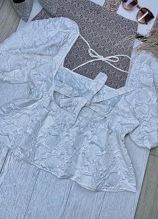 Біла блуза h&m m жакардова блуза з відкритою спиною пишна блуза з завʼязками блузка з обʼємними рукавами святкова блуза