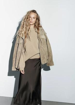 Шоколадная атласная юбка zara, 100% вискоза, новая с бирками