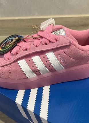 Adidas campus