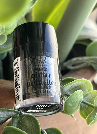 Глітер для обличчя і тіла nyx (у відтінку 06 style star) professional makeup metallic glitter
