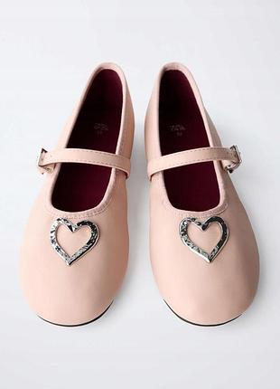Зара zara туфлі 37 р нові