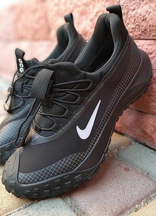 Мужские качественные и стильные кроссовки nike acg mountain fly low gore-tex черные