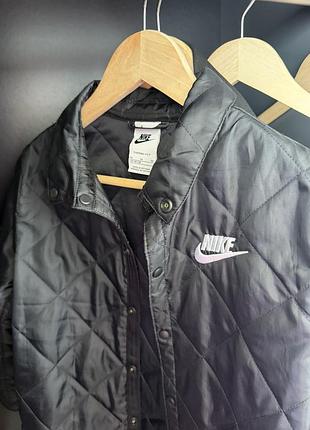 Курточка nike