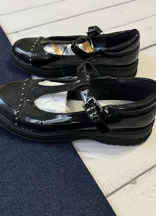 Нові туфлі мері джейн matalan 36 розмір устілка 23см туфлі в школу лофери змінне взуття