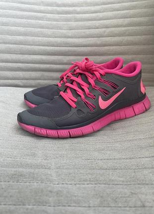 Кросівки nike id з дуже гнучкою подошвою