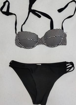 Черно белый купальник top shop