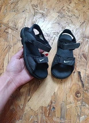 Босоножки сандалии сандалии nike