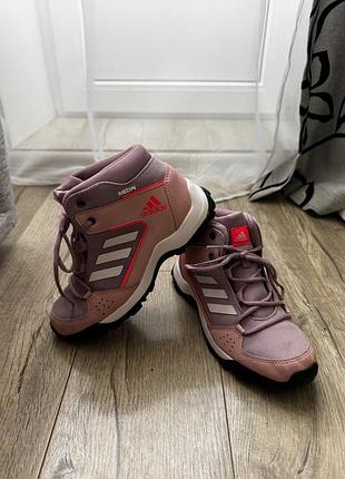 Осінні черевички adidas