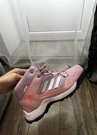 Осінні черевички adidas 2