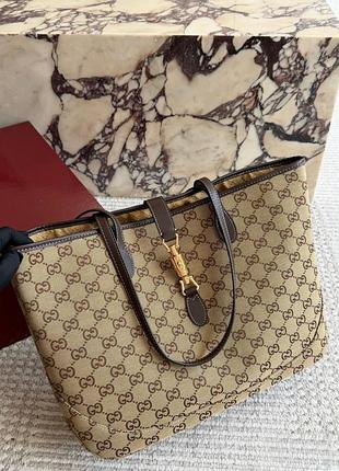 Сумка шопер gucci gg monogram jackie tote bag