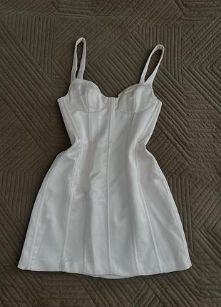 Ніжна атласна сукня-корсет zara 🌸