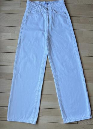 Білі джинси wide leg