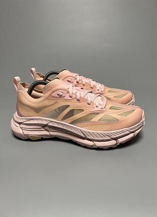 Трейлові бігові кросівки hoka one one u mafate speed 4 lite  1168450 rrsl  ‘rose tea / rose latte’
