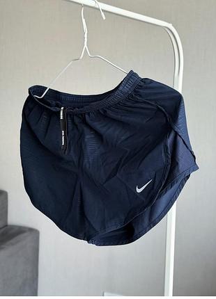 Шорти оригінальні nike