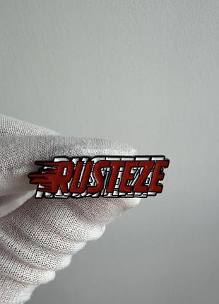 Пін значок металевий брошка rust-eze «тачки» disney pixar — логотип спонсора блискавки макквіна