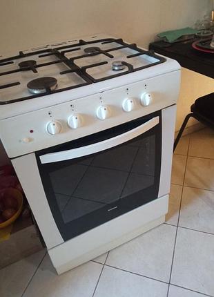 Продам газову плиту hansa