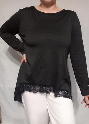 Лонгслів топ асиметричний з мереживом чорний розмір xxl 3xl недорого