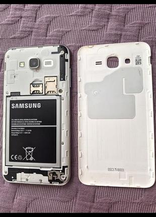 Продам смартфон samsung j7 android 2